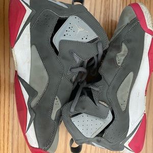 Size 6.5y Jordan’s